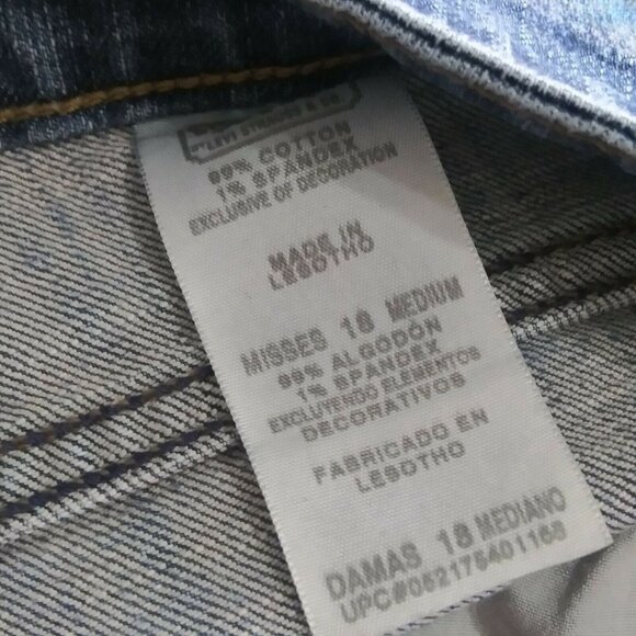 Signature By Levi Strauss & Co Size 18 Jeans Low Rise Bootcut Medium Casual Styl - Picture 8 of 8